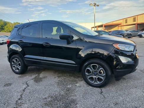 Used 2021 Ford EcoSport S FWD image 3