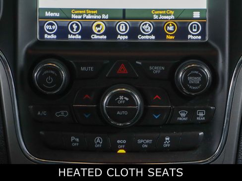 Used 2018 Jeep Grand Cherokee Altitude image 20