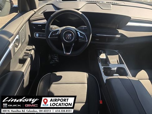 Used 2025 Buick Enclave Sport Touring w/ Power Package image 22