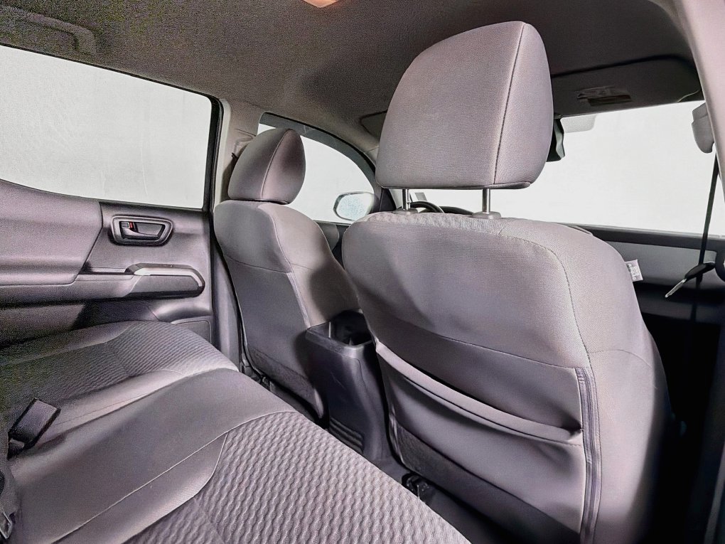 Used 2022 Toyota Tacoma SR5 w/ Technology Package RWD image 27