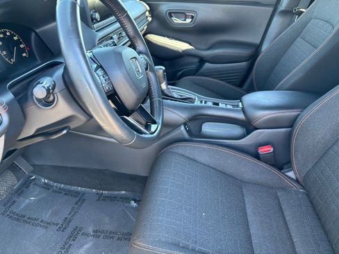 Used 2024 Honda HR-V Sport image 21