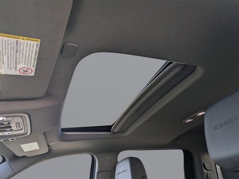 Used 2023 GMC Sierra 3500 Denali image 20