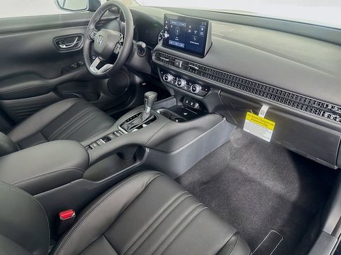 New 2026 Honda HR-V EX-L image 39