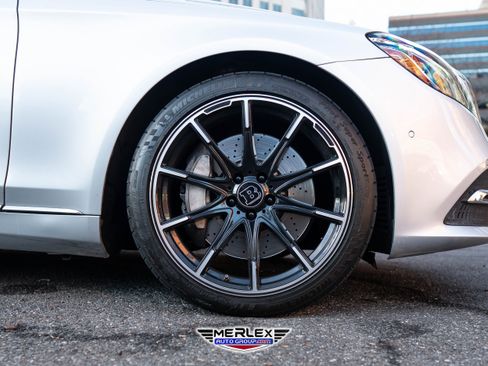 Used 2018 Mercedes-Benz S 560 4MATIC Sedan image 10