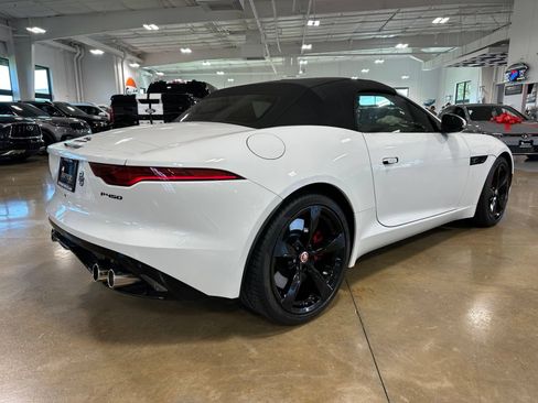Used 2022 Jaguar F-TYPE Convertible RWD image 15