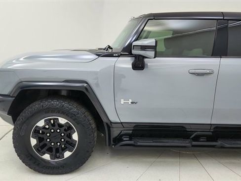 Used 2024 GMC Hummer EV 3X w/ Extreme Off-Road Package image 9
