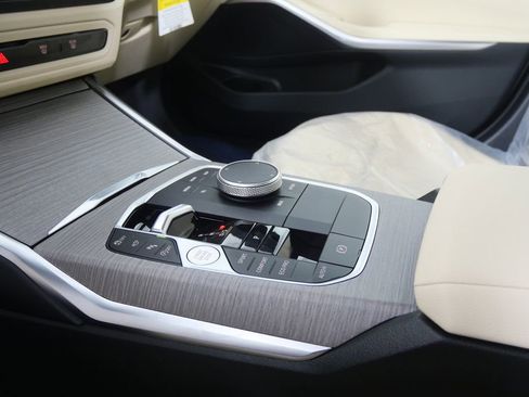 New 2026 BMW 330i xDrive Sedan w/ Premium Package image 23