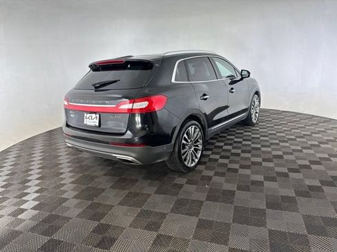 Used 2017 Lincoln MKX Reserve w/ Luxury Package AWD/4WD image 7