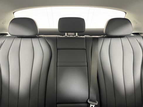 New 2026 Mercedes-Benz E 350 Sedan image 14