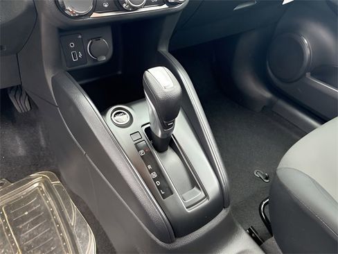 Used 2025 Nissan Kicks Play S image 26