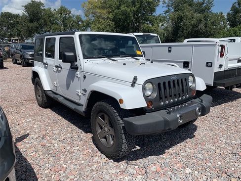 Used 2012 Jeep Wrangler Unlimited Sport image 2
