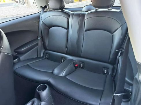 Used 2015 MINI Cooper 2-Door Hardtop image 52