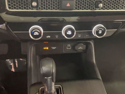 Certified 2024 Honda Civic LX image 37
