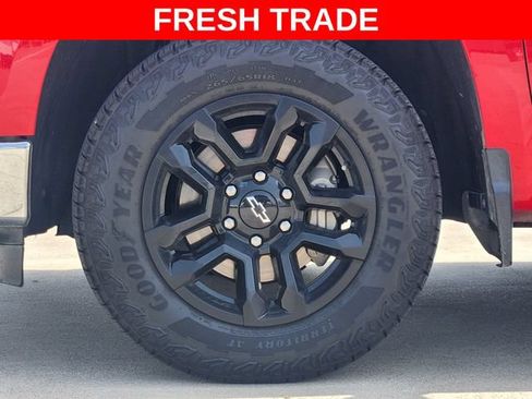 Used 2022 Chevrolet Silverado 1500 LT w/ Protection Package RWD image 10