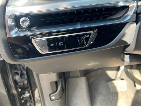 Certified 2024 Cadillac Lyriq Luxury AWD/4WD image 13