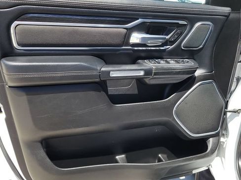 Used 2023 RAM 1500 Laramie AWD/4WD image 7