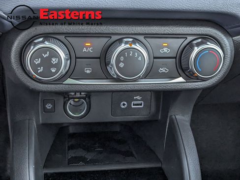 New 2025 Nissan Versa SV w/ Trunk Package image 20