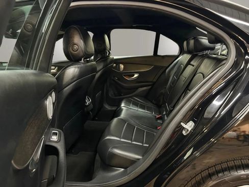 Used 2019 Mercedes-Benz C 300 4MATIC Sedan image 23