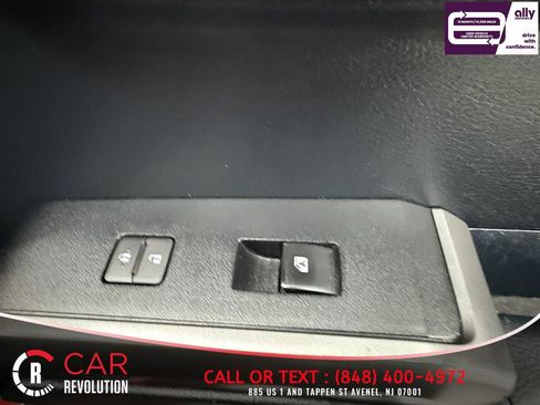 Used 2018 Toyota Tacoma TRD Sport AWD/4WD image 37