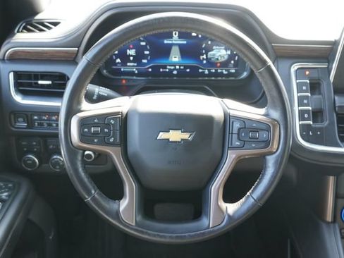 Used 2023 Chevrolet Tahoe High Country AWD/4WD image 14