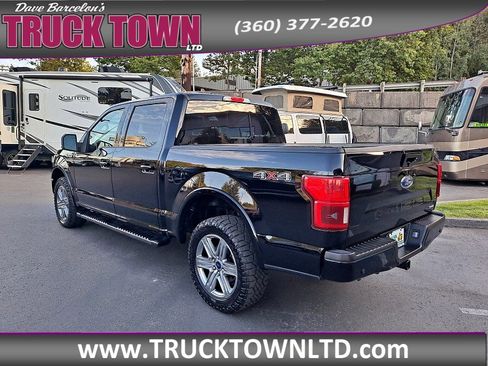 Used 2018 Ford F150 Lariat w/ Equipment Group 502A Luxury image 5