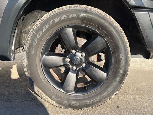 Used 2019 RAM 1500 Classic Warlock image 24