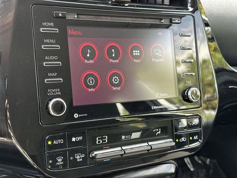 Used 2021 Toyota Prius Prime LE image 27