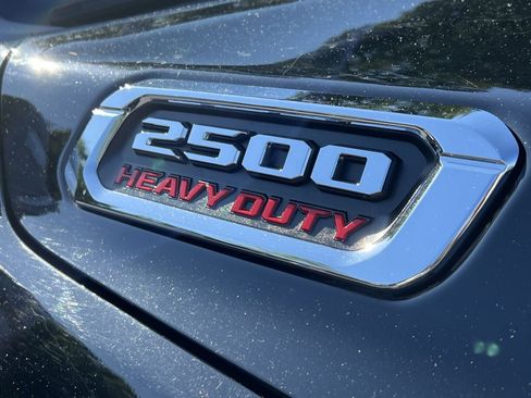Used 2024 RAM 2500 Big Horn AWD/4WD image 35