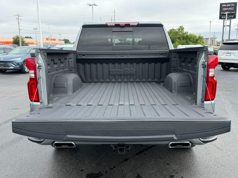 Used 2023 Chevrolet Silverado 1500 High Country w/ High Country Premium Package AWD/4WD image 7