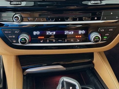 Used 2018 BMW 640i Gran Turismo xDrive 640 Gran Turismo i xDrive w/ Executive Package image 16