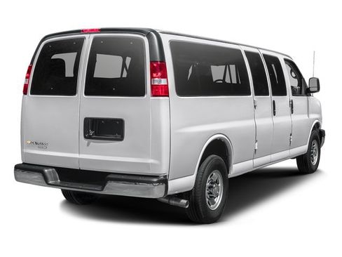 Used 2016 Chevrolet Express 3500 LT w/ LT Preferred Equipment Group RWD image 2