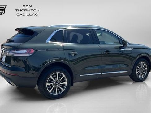 Used 2022 Lincoln Nautilus Reserve AWD/4WD image 5