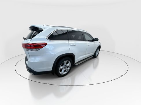 Used 2018 Toyota Highlander Limited image 8
