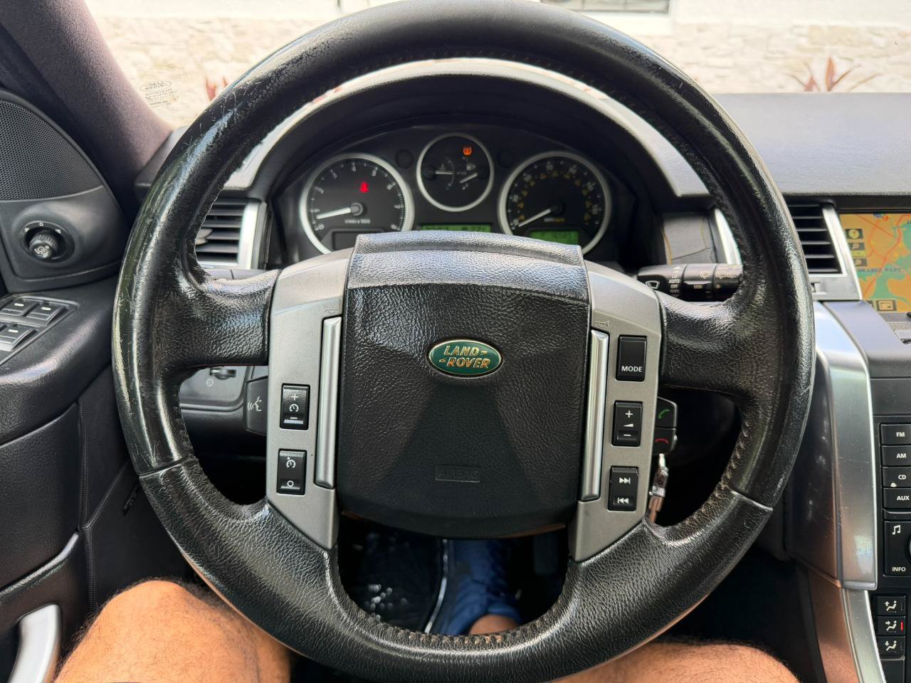 Used 2009 Land Rover Range Rover Sport HSE AWD/4WD image 26