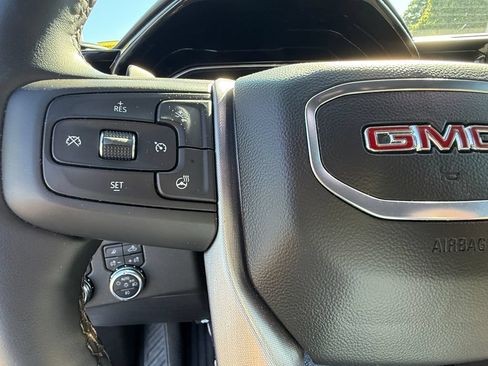 Used 2025 GMC Sierra 1500 Elevation w/ Preferred Package AWD/4WD image 25