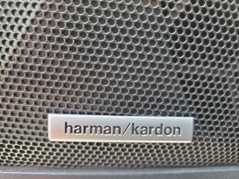 Used 2022 Subaru Outback Touring XT image 27