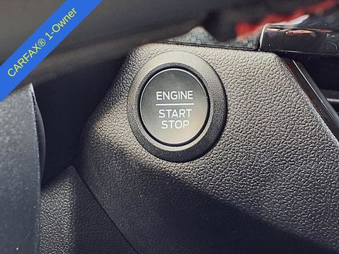 Used 2025 Ford Escape ST-Line image 29
