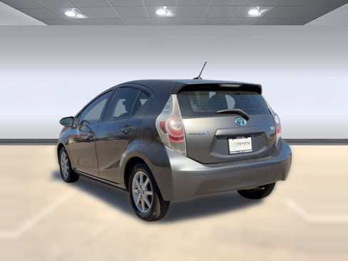 Used 2012 Toyota Prius C Three image 3