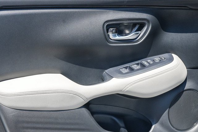 New 2027 Honda HR-V LX image 11