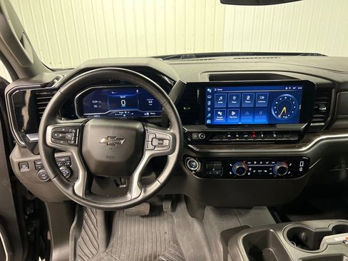 Certified 2023 Chevrolet Silverado 1500 RST w/ Z71 Off-Road Package AWD/4WD image 17