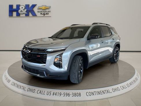 New 2026 Chevrolet Equinox RS w/ Convenience Package III FWD image 3