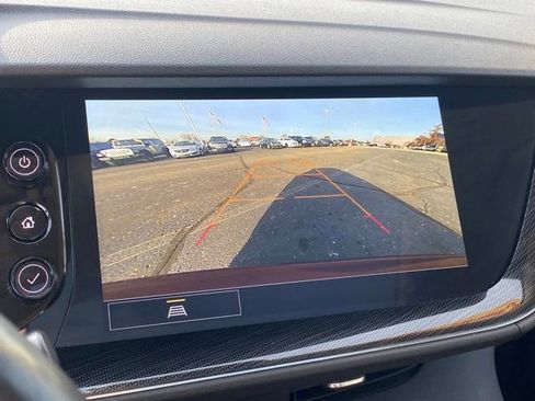 Used 2023 Buick Envision Essence w/ Sport Touring Package image 10