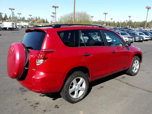 Used 2007 Toyota RAV4 LE image 5