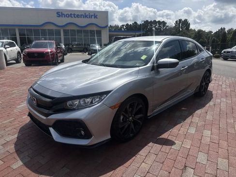 Used 2018 Honda Civic Sport image 1