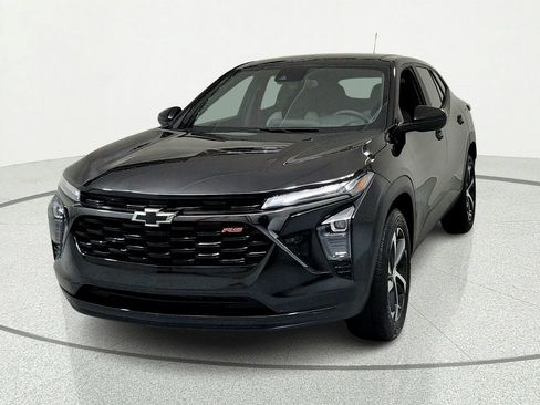 Used 2024 Chevrolet Trax RS FWD image 8