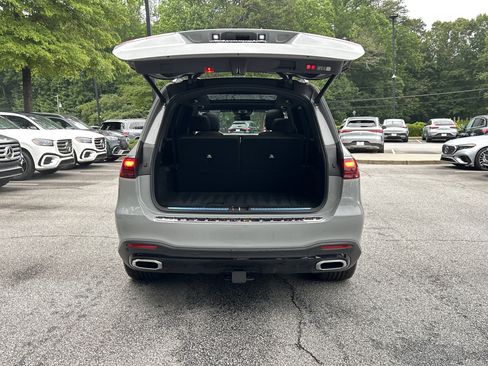 Certified 2025 Mercedes-Benz GLS 450 4MATIC image 9