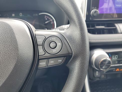 Certified 2025 Toyota RAV4 XLE w/ Convenience Package image 24