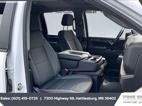 Used 2025 Chevrolet Silverado 3500 LT w/ Safety Package image 6