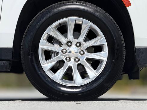 Used 2023 Chevrolet Suburban Premier RWD image 51