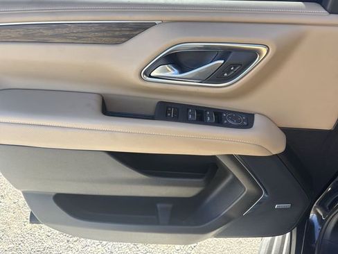 Used 2022 Chevrolet Tahoe Premier image 13